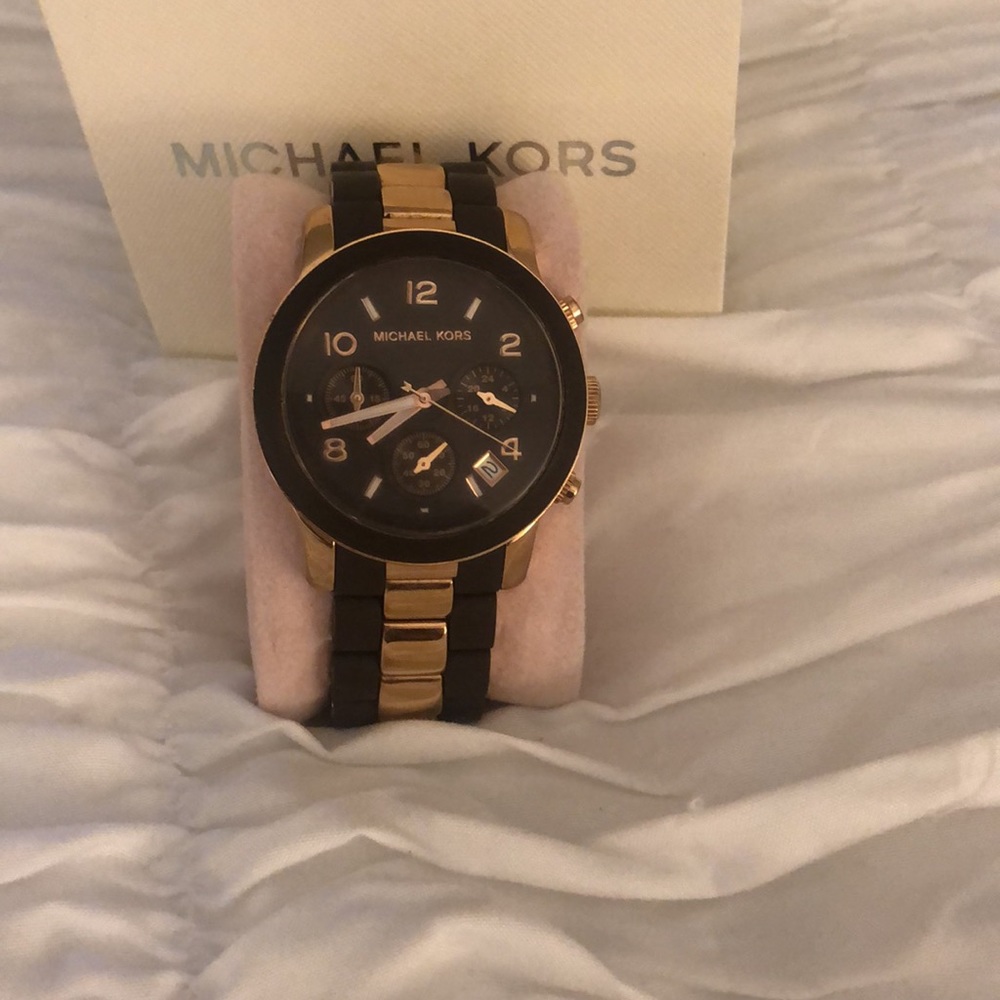 004.Women Michael kors watch